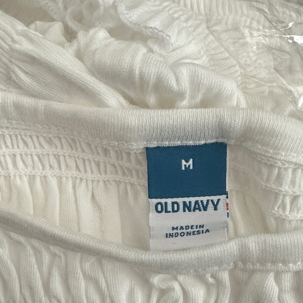 Old Navy Smocked Sleeve Top - Picture 2 of 4